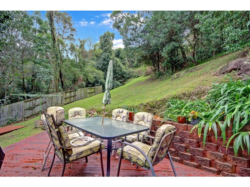 38 Sandalwood Road, Farmborough Heights NSW 2526