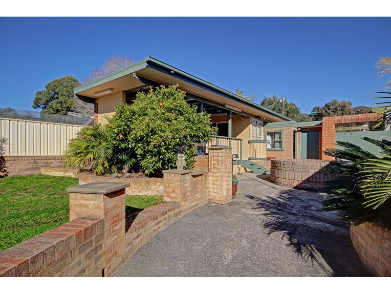 61 Parkside Drive, Dapto NSW 2530