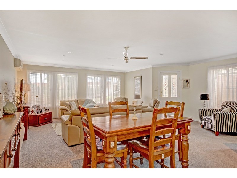 36 Ashmore Crescent, Kanahooka NSW 2530