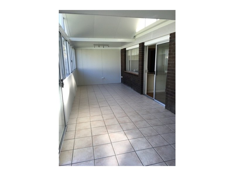 18 Horsley Road, Oak Flats NSW 2529
