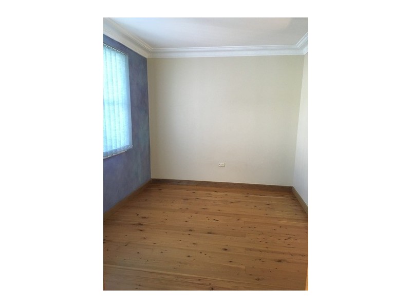 18 Horsley Road, Oak Flats NSW 2529