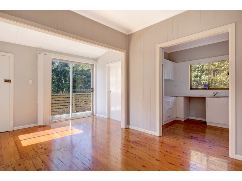 89 Denise Street, Lake Heights NSW 2502