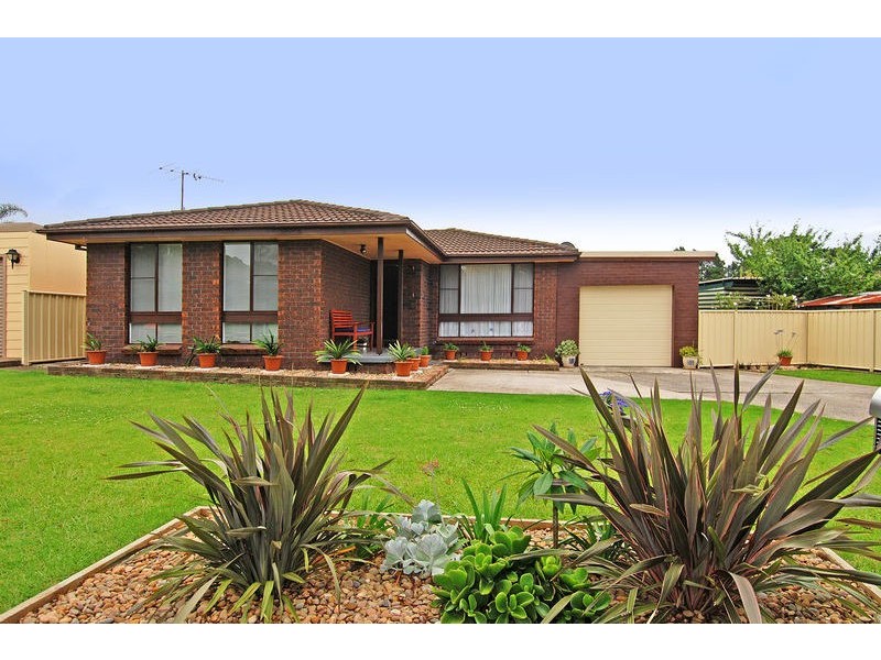 4 Rosewall Place, Berkeley NSW 2506