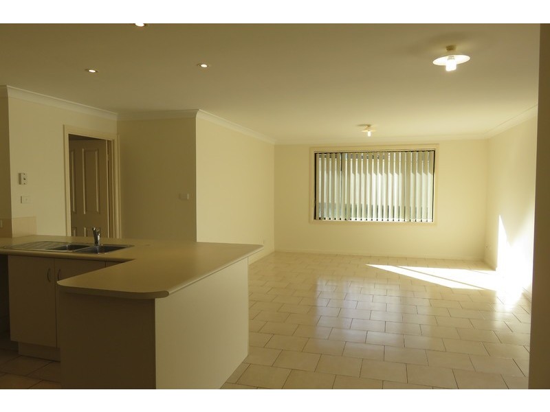 2 Grovewood Court, Horsley NSW 2530