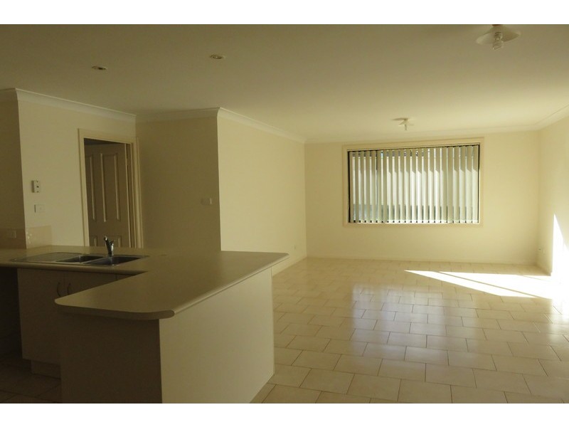 2 Grovewood Court, Horsley NSW 2530