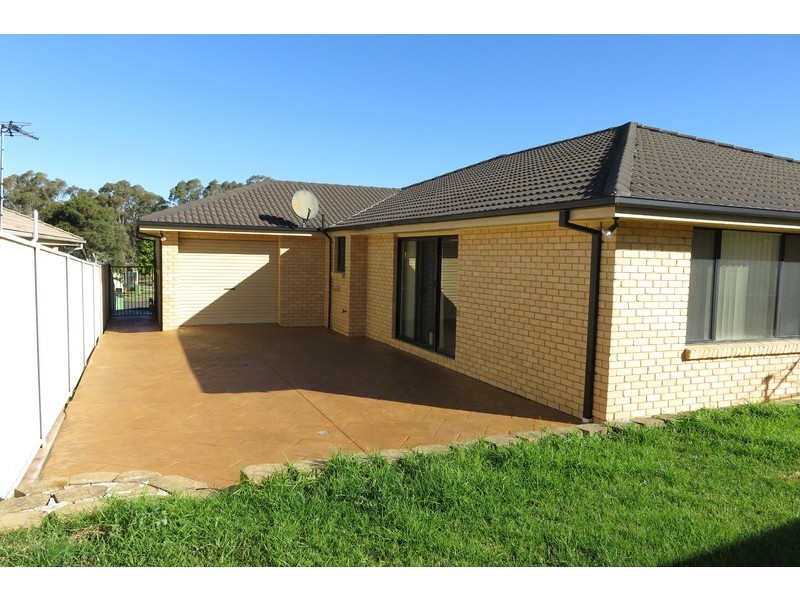 2 Grovewood Court, Horsley NSW 2530