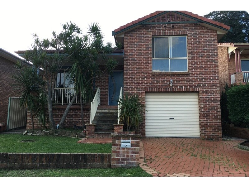 2 Earl Court, Berkeley NSW 2506