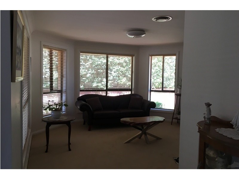 47 Melrose Way, Horsley NSW 2530