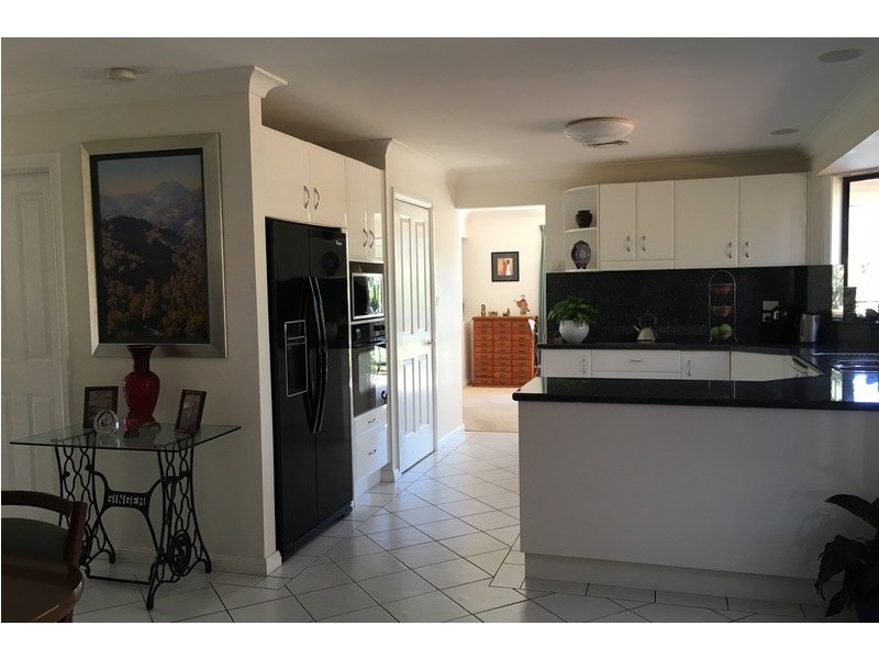 47 Melrose Way, Horsley NSW 2530