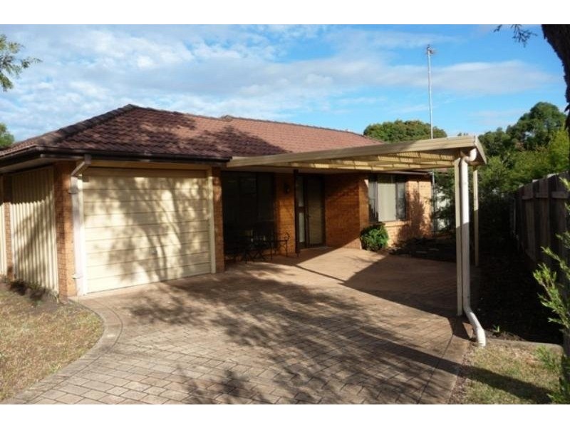 17 Greenbrook Place, Horsley NSW 2530