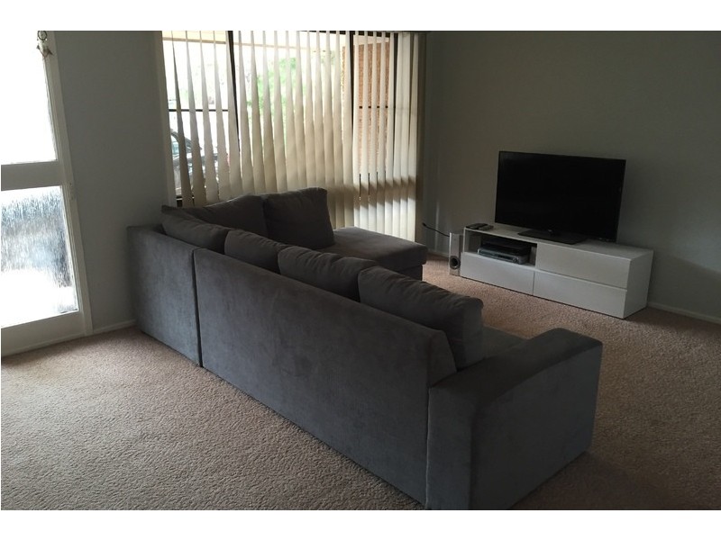 17 Greenbrook Place, Horsley NSW 2530