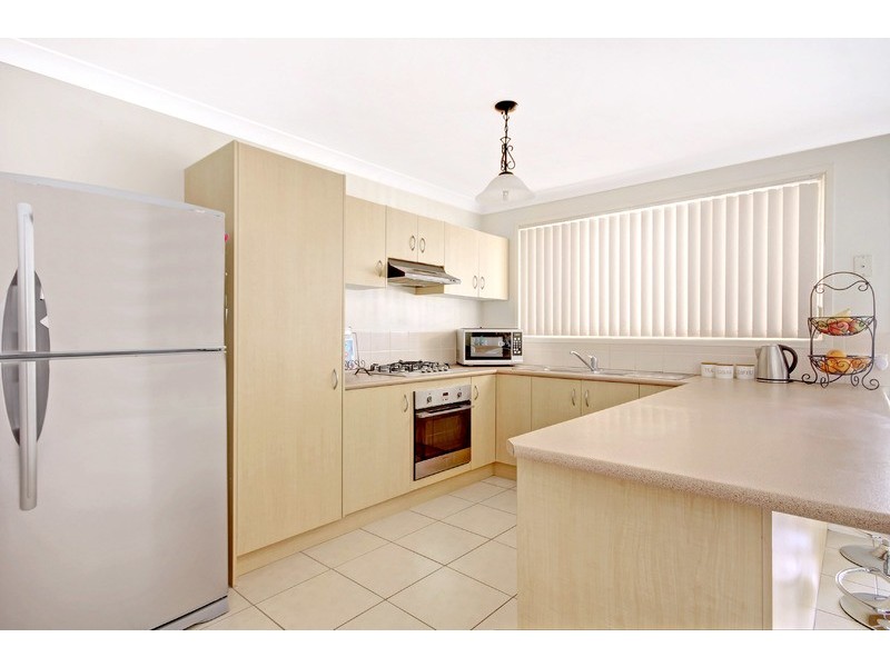 22 Glengarry Way, Horsley NSW 2530