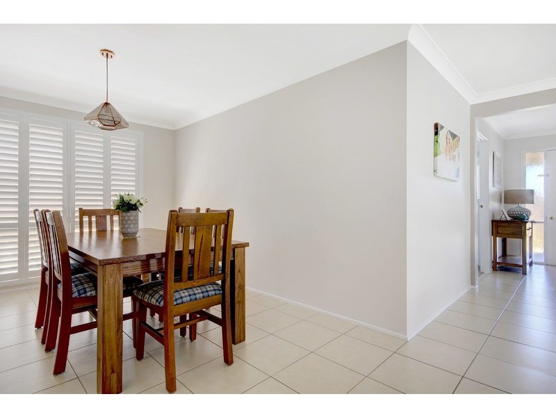 22 Glengarry Way, Horsley NSW 2530