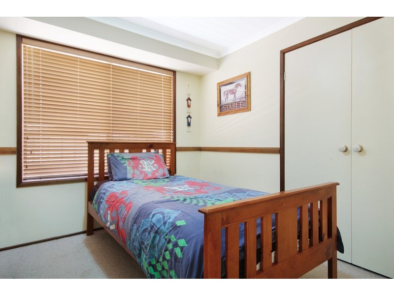 13 Macleay Place, Albion Park NSW 2527