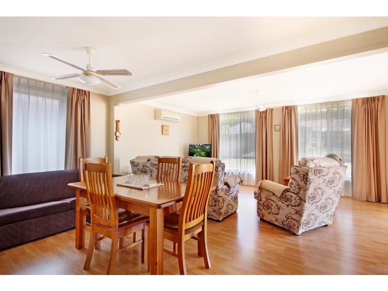 51 Exmouth Road, Kanahooka NSW 2530