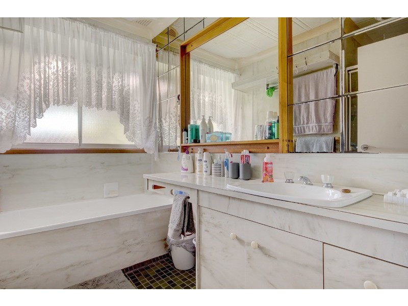 59 Tongarra Road, Albion Park Rail NSW 2527