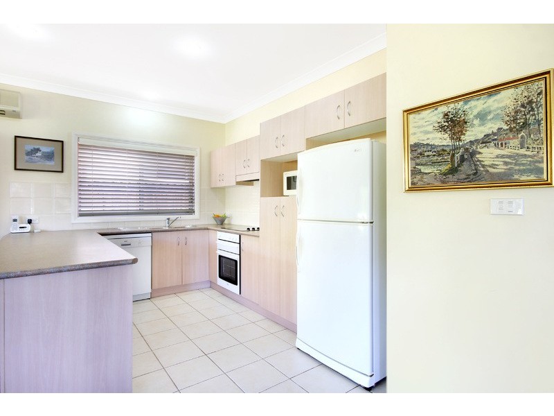 12 Scottsdale Avenue, Kanahooka NSW 2530