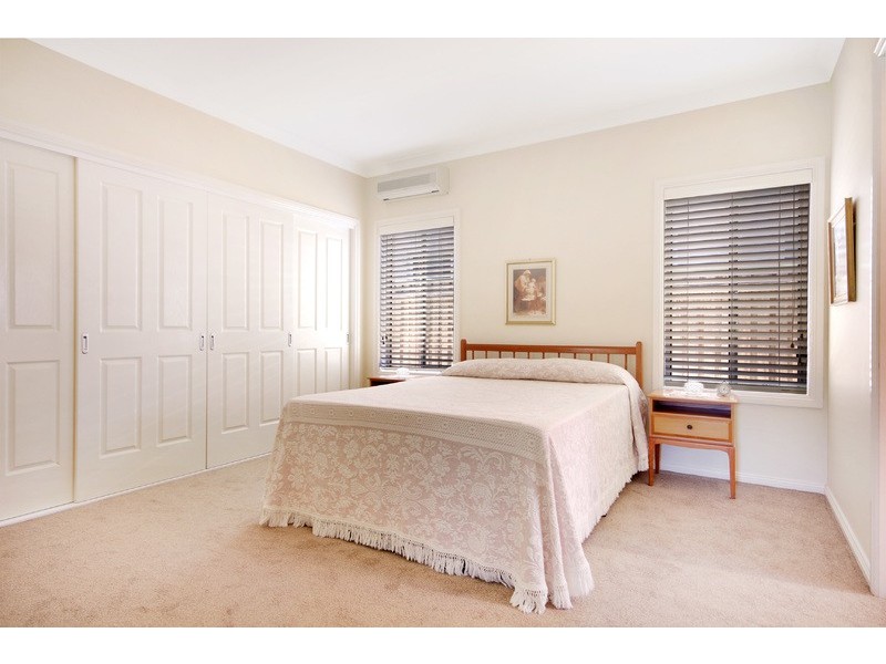 12 Scottsdale Avenue, Kanahooka NSW 2530