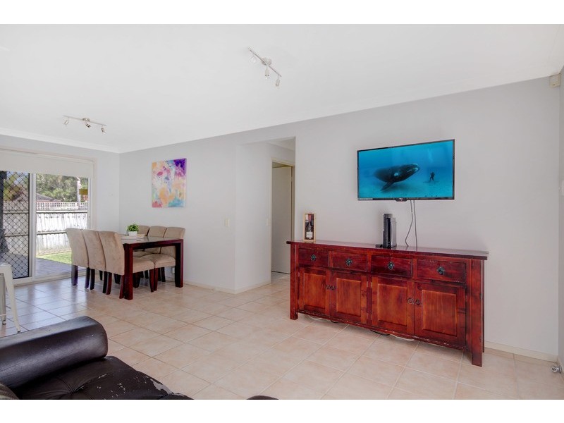 13 Silverwood Place, Horsley NSW 2530