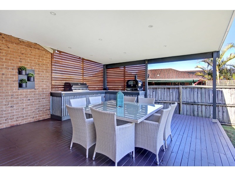 13 Silverwood Place, Horsley NSW 2530