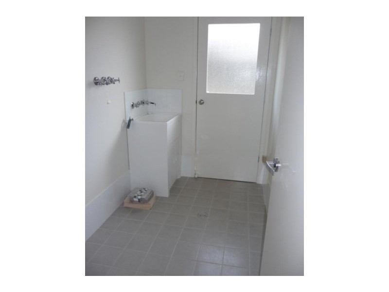 5 Greenpark Lane, Haywards Bay NSW 2530