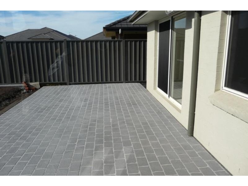 5 Greenpark Lane, Haywards Bay NSW 2530