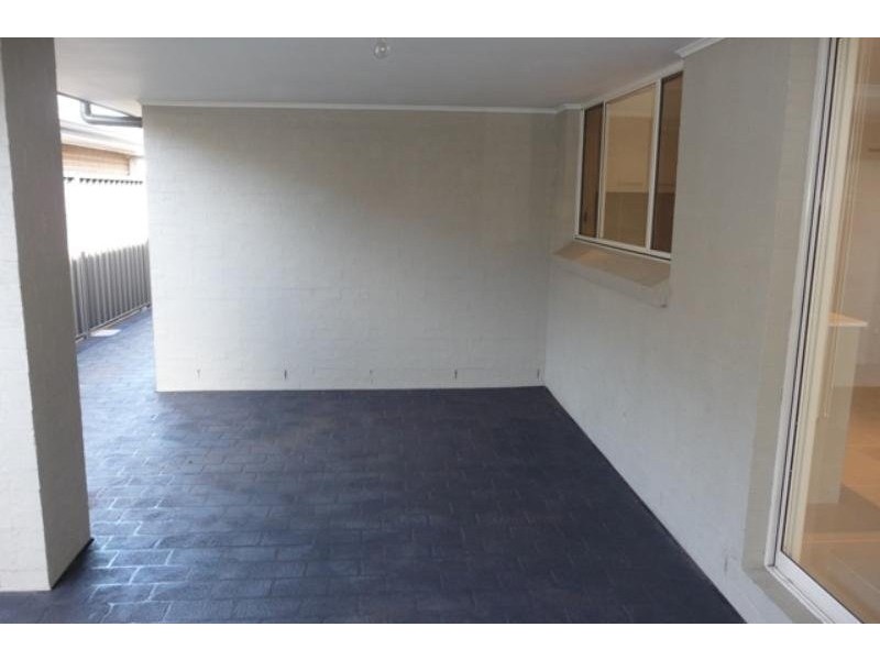 5 Greenpark Lane, Haywards Bay NSW 2530