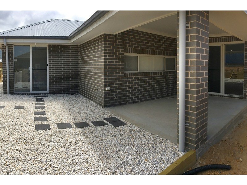 31 Alkira Circuit, Horsley NSW 2530