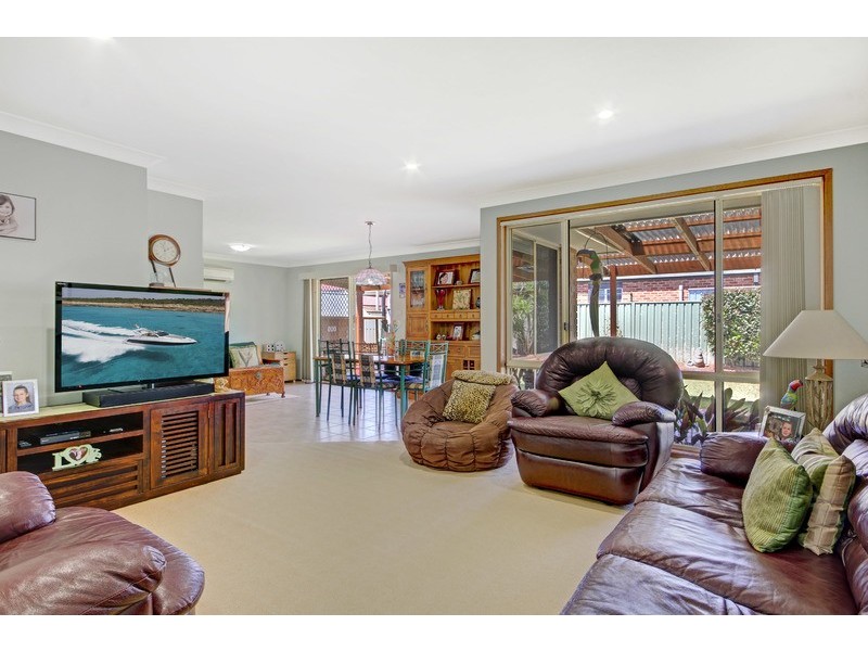 37 Robins Creek Drive, Horsley NSW 2530