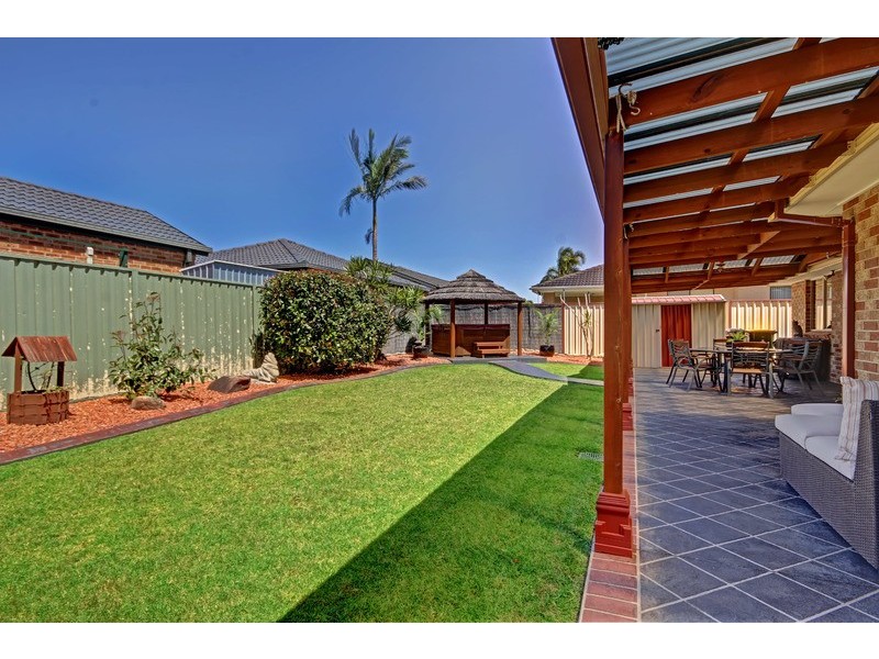 37 Robins Creek Drive, Horsley NSW 2530