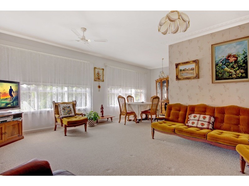 62 Billabong Avenue, Dapto NSW 2530