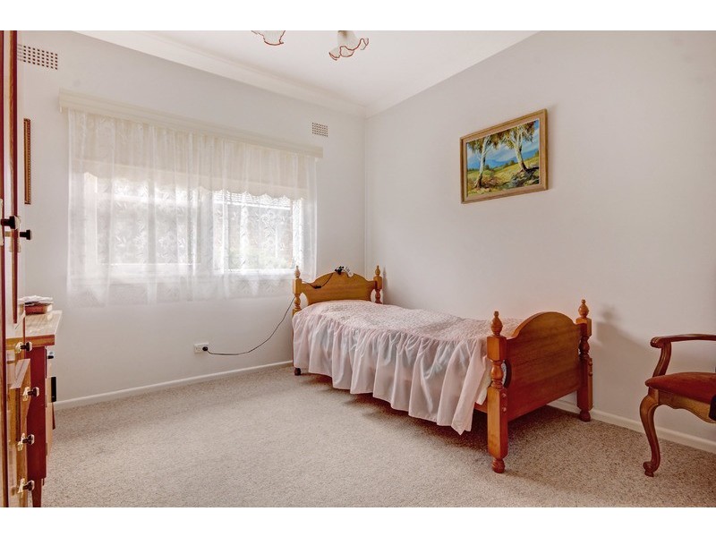 62 Billabong Avenue, Dapto NSW 2530