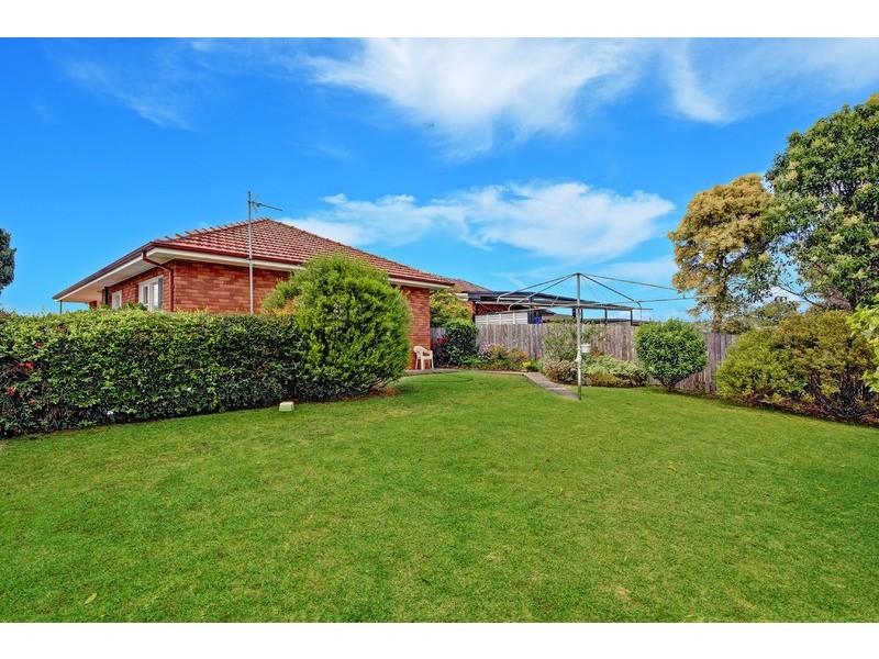 62 Billabong Avenue, Dapto NSW 2530