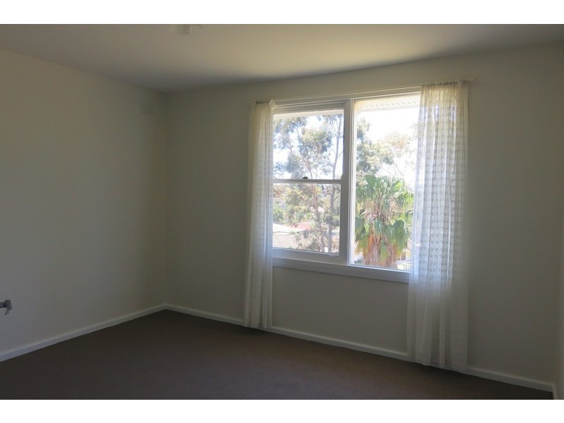 26 Wybalena Avenue, Koonawarra NSW 2530