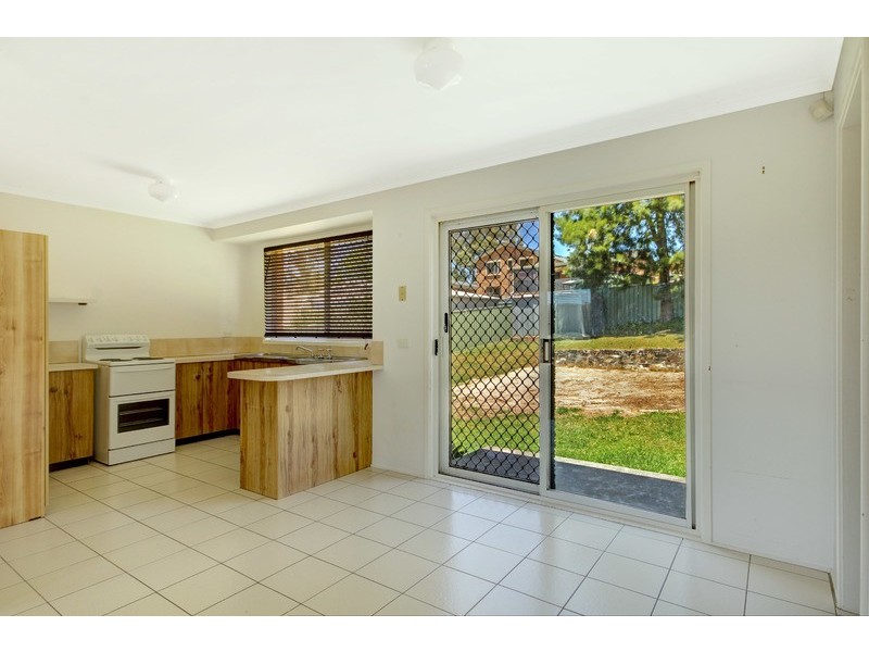 10 Fromholz Crescent, Avondale NSW 2530