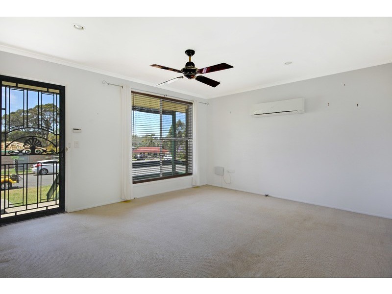 10 Fromholz Crescent, Avondale NSW 2530
