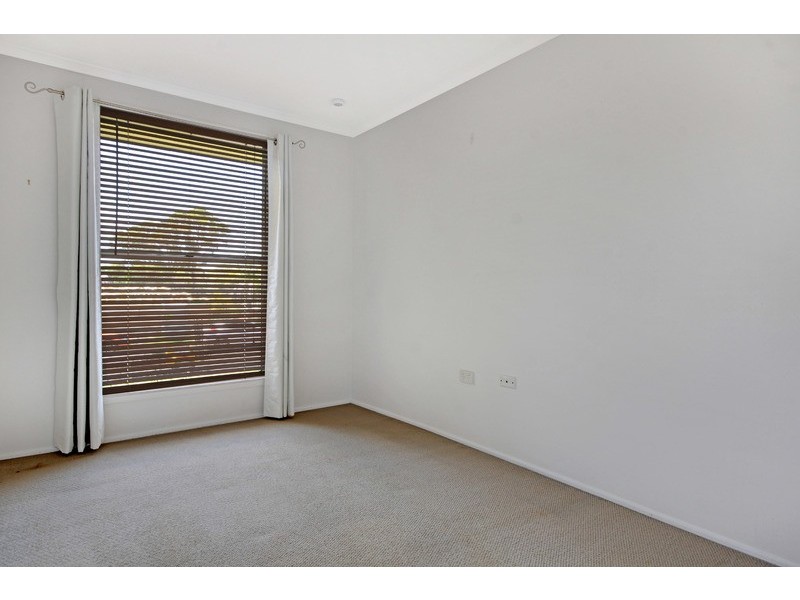 10 Fromholz Crescent, Avondale NSW 2530