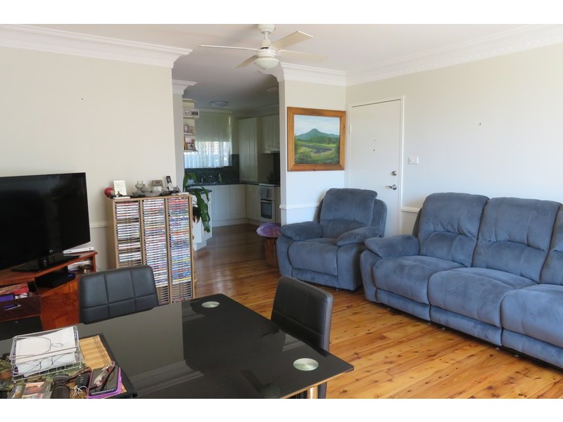 2/3 Brolga Street, Kanahooka NSW 2530