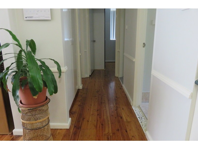 2/3 Brolga Street, Kanahooka NSW 2530