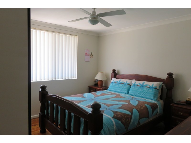 2/3 Brolga Street, Kanahooka NSW 2530