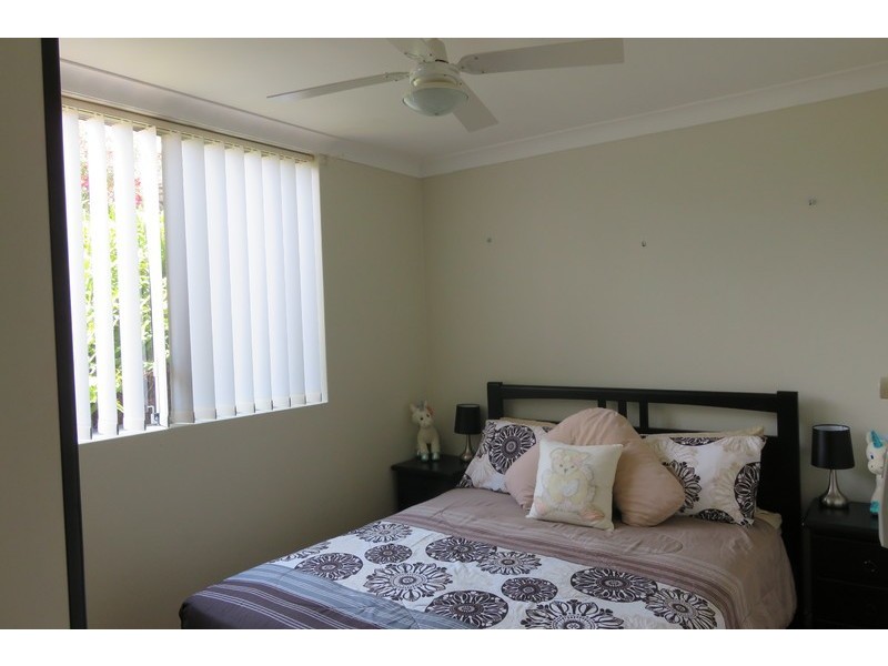 2/3 Brolga Street, Kanahooka NSW 2530