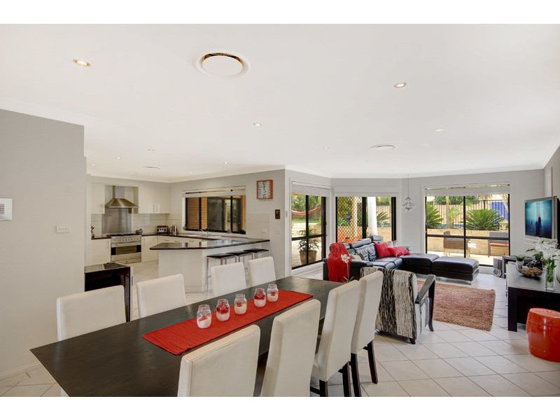 12 Rosemount Street, Dapto NSW 2530