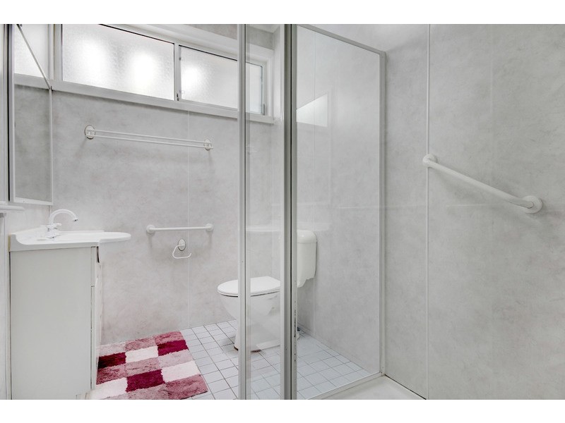 16 Roberts Avenue, Barrack Heights NSW 2528