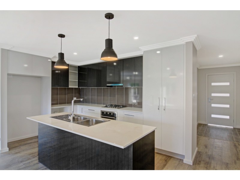 2/50 Byamee Street, Dapto NSW 2530