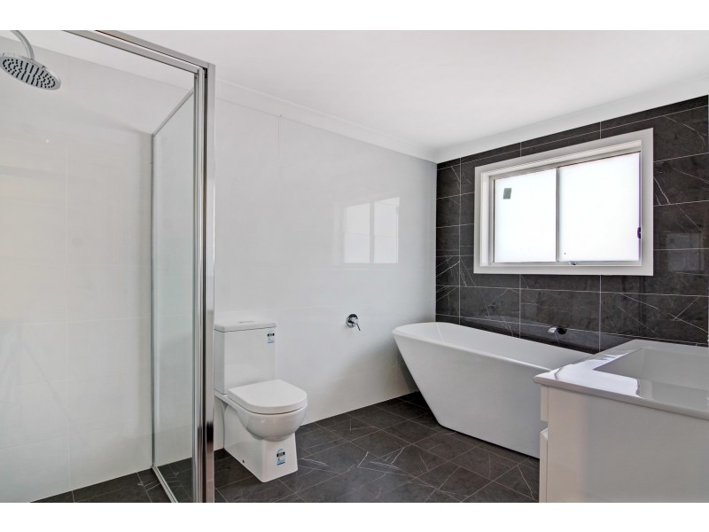 2/50 Byamee Street, Dapto NSW 2530