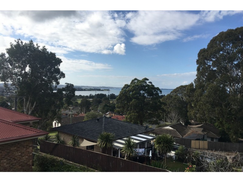 13A Woombye Close, Koonawarra NSW 2530