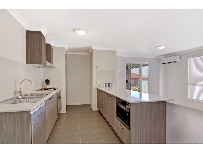 29 Omaroo Place, Horsley NSW 2530