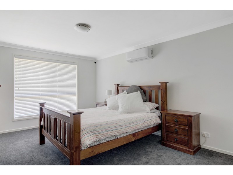 29 Omaroo Place, Horsley NSW 2530