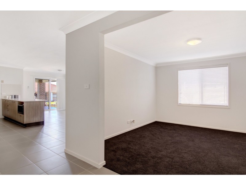 29 Omaroo Place, Horsley NSW 2530