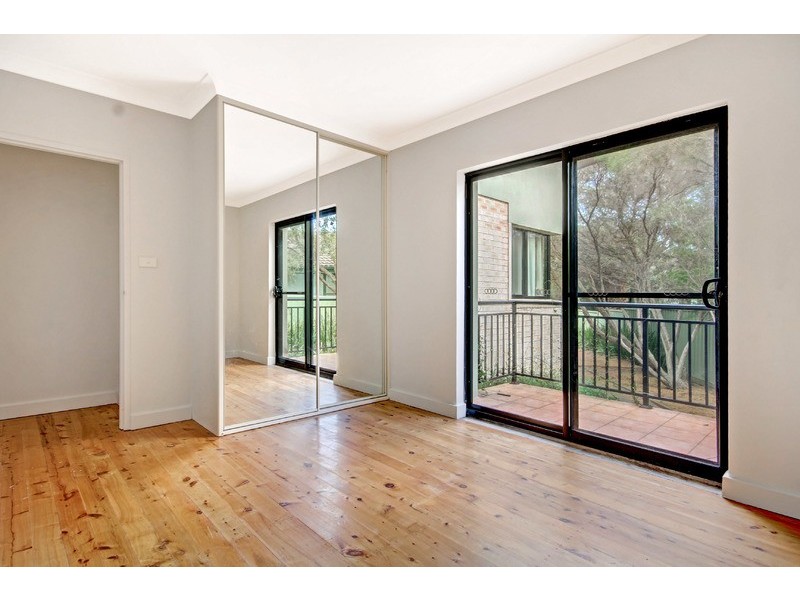 2/15 Hillview Avenue, Gwynneville NSW 2500